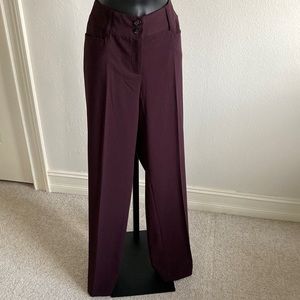 🚨NWT🚨 Tahari Burgundy Straight Leg Trouser